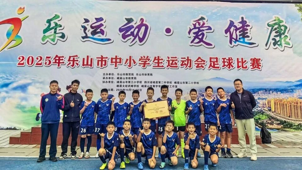 bt, 球运动蓬勃 bt, 球运动蓬勃